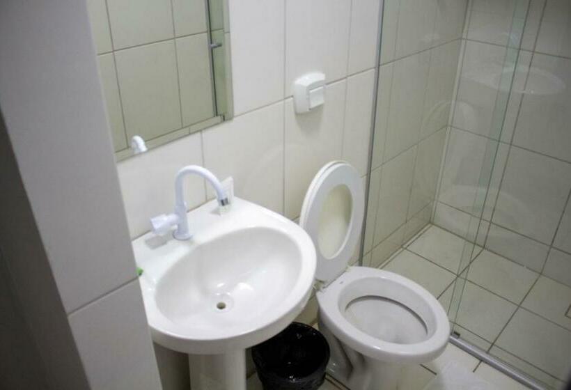 اتاق لوکس چهار تخته, Vitrine