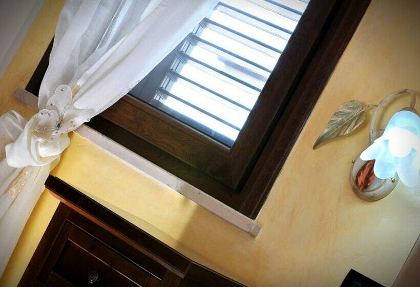 Номер Стандарт Трехместный, Il Calesse B&b