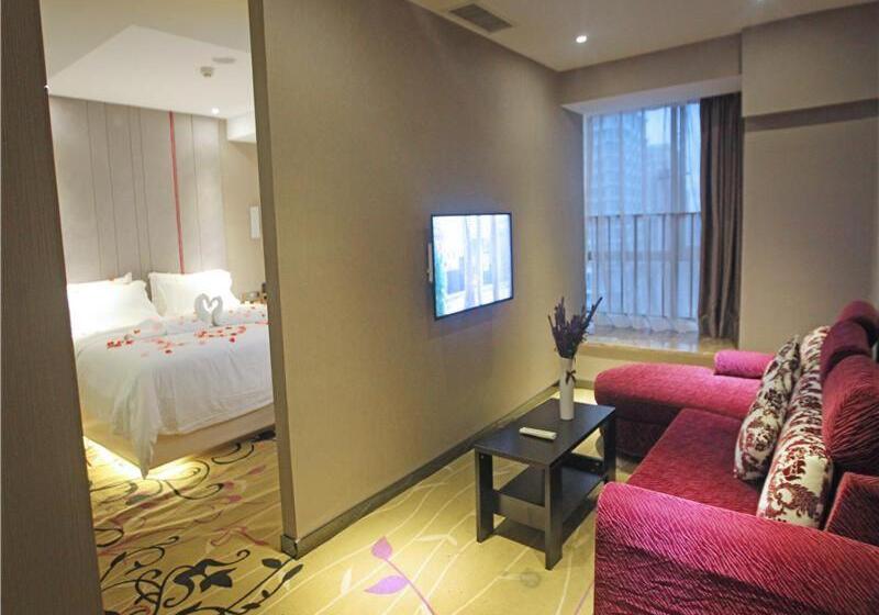 Люкс Повышенной Комфортности, Lavande Hotel Guiyang Flower Orchard Fortune Plaza