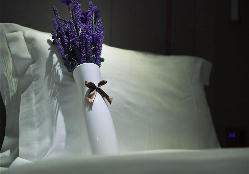 Люкс Повышенной Комфортности, Lavande Hotel Guiyang Flower Orchard Fortune Plaza