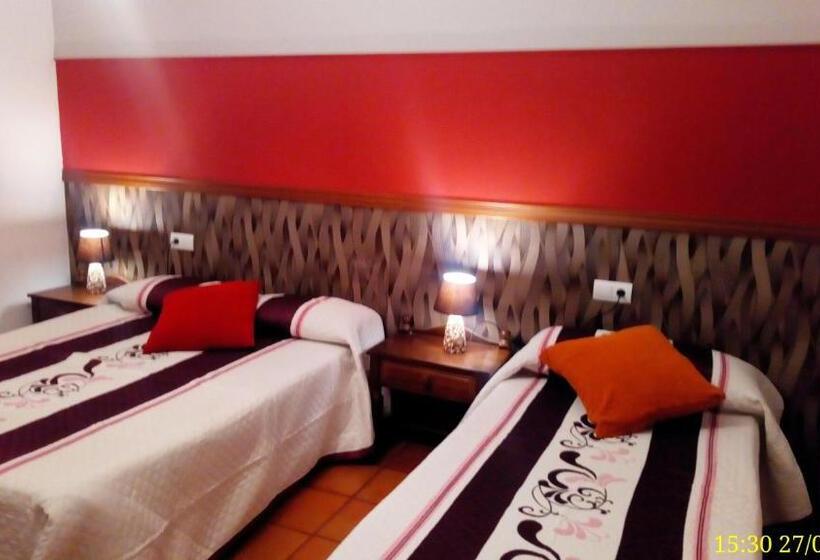 غرفة قياسية رباعية, Hostal De La Villa Molinos