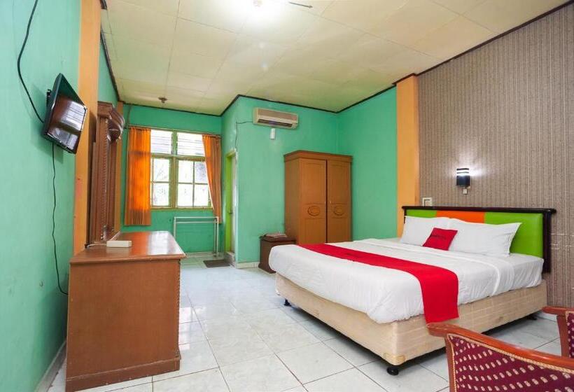디럭스 룸, Reddoorz Syariah At Hotel Matahari 2