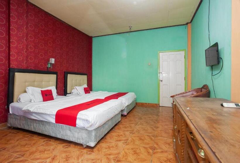 스탠다드 룸, Reddoorz Syariah At Hotel Matahari 2