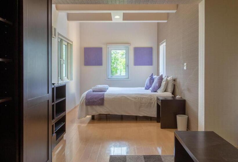 Casa 1 Dormitori, Cisco Moon