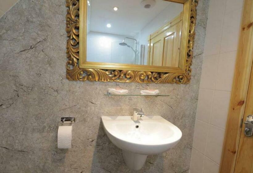 חדר סטנדרט יחיד, St Magnus Bay