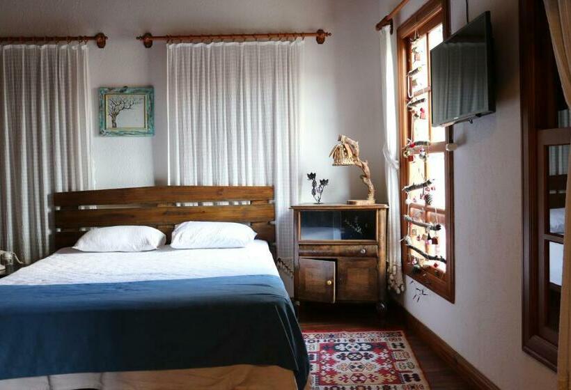 חדר דלוקס, Otel Manolian