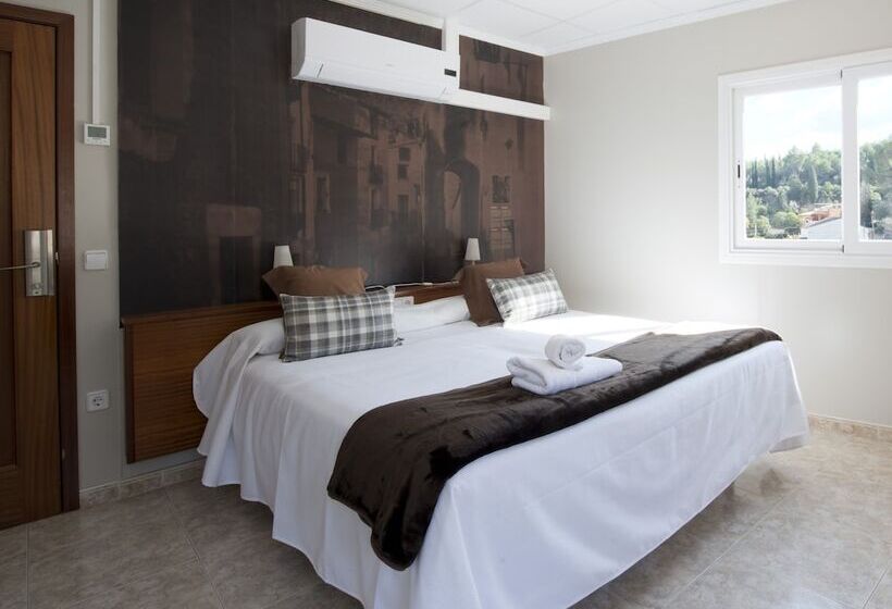 Номер Стандарт, Guilleumes Montserrat