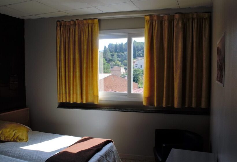 Номер Стандарт, Guilleumes Montserrat