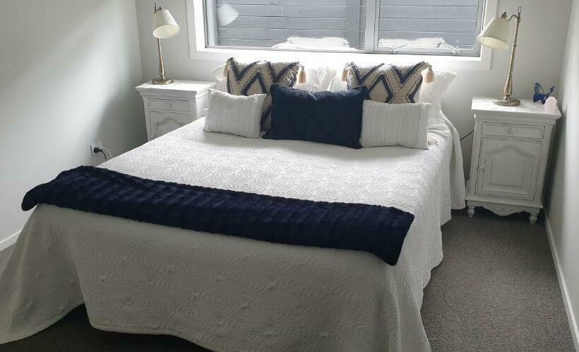 اتاق لوکس, Cambridge Retreat