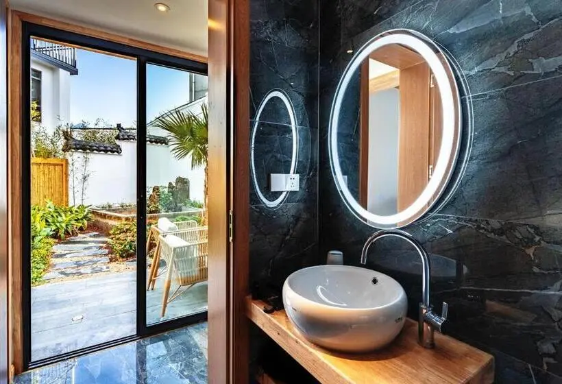 اتاق استاندارد با چشم‌انداز باغ, Zhangjiajie Su Xin Resort Near Tianmen Shan & Hehua Airport Free Pick Up