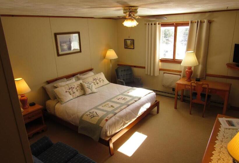 غرفة قياسية سرير كينج, Carlson S Lodge