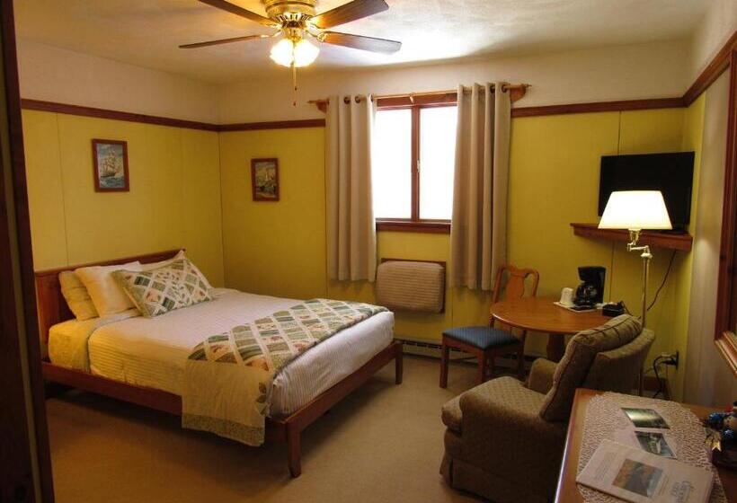 غرفة قياسية, Carlson S Lodge