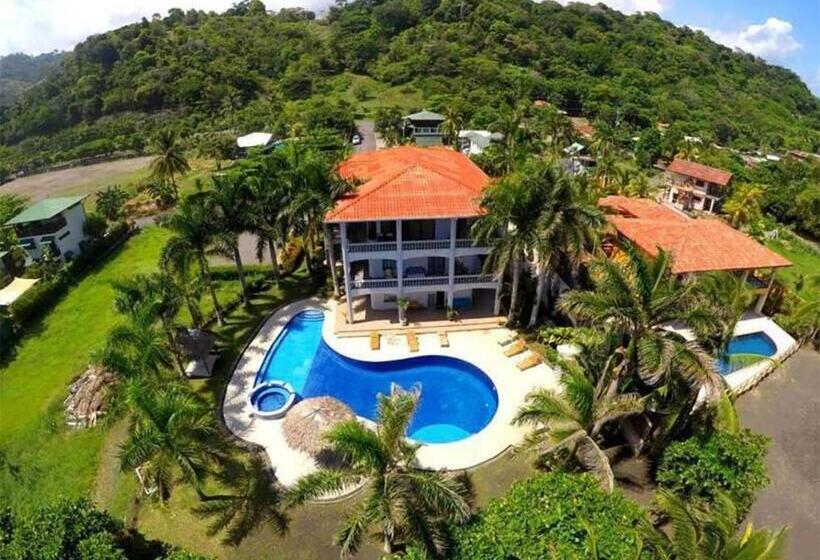 جناح ديلوكس, Hermosa Beach House