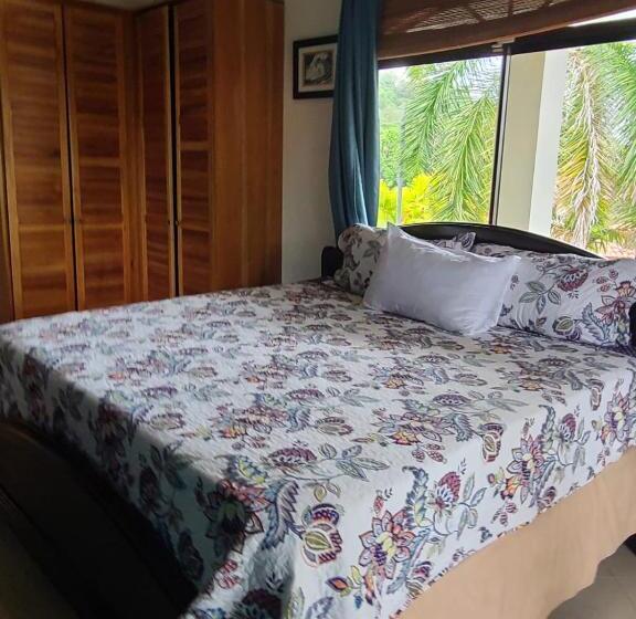 شقة 3 غرف, Hermosa Beach House