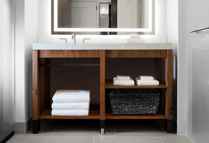 غرفة قياسية, Millwright