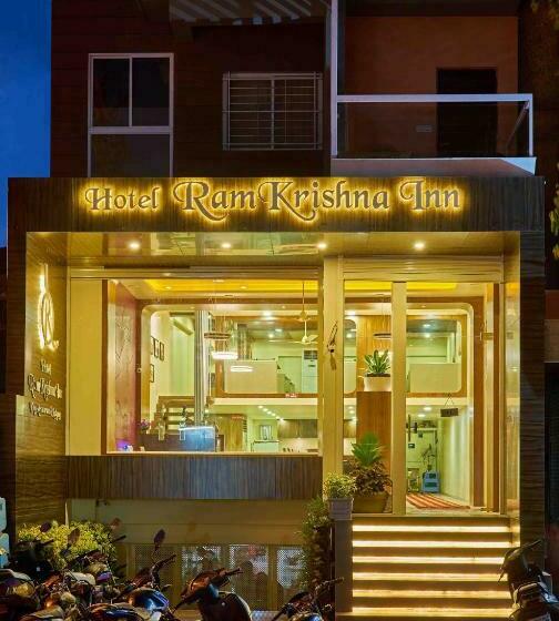 Номер Deluxe, Ramkrishna Inn