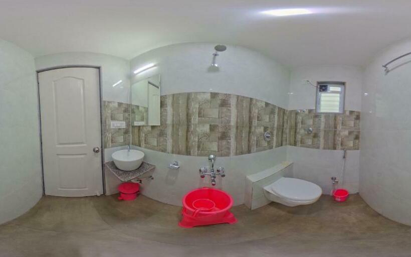 Номер Executive, Ramkrishna Inn