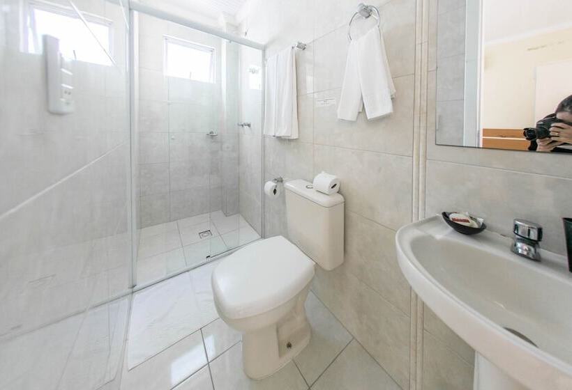 דירה בת חדר שינה 1 עם מרפסת, Bombinhas Praia Apart Rua Corrupião