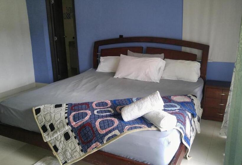 Номер Deluxe Кровать Кинг, Orange House Downtown