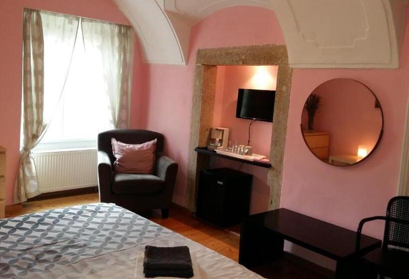 2침실 패밀리 아파트, Penzion David