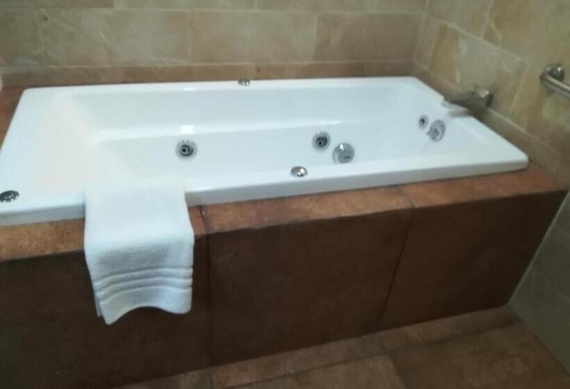 四人高级间, Casa Franco