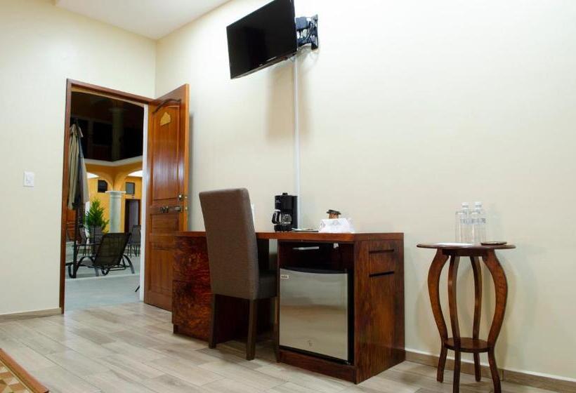 四人高级间, Casa Franco