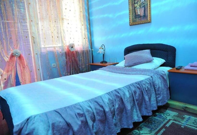 اتاق استاندارد یک نفره, Guesthouse Prenociste Faraon