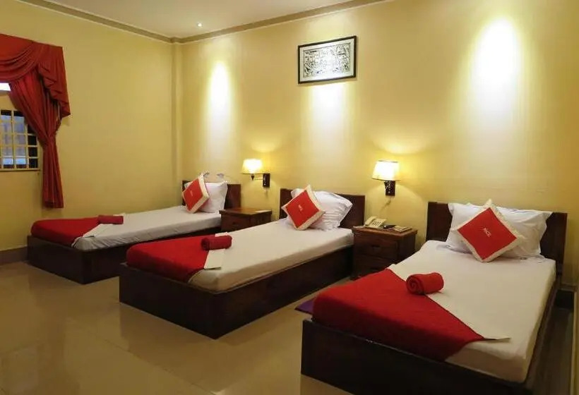 اتاق استاندارد سه نفره, Nice Guesthouse