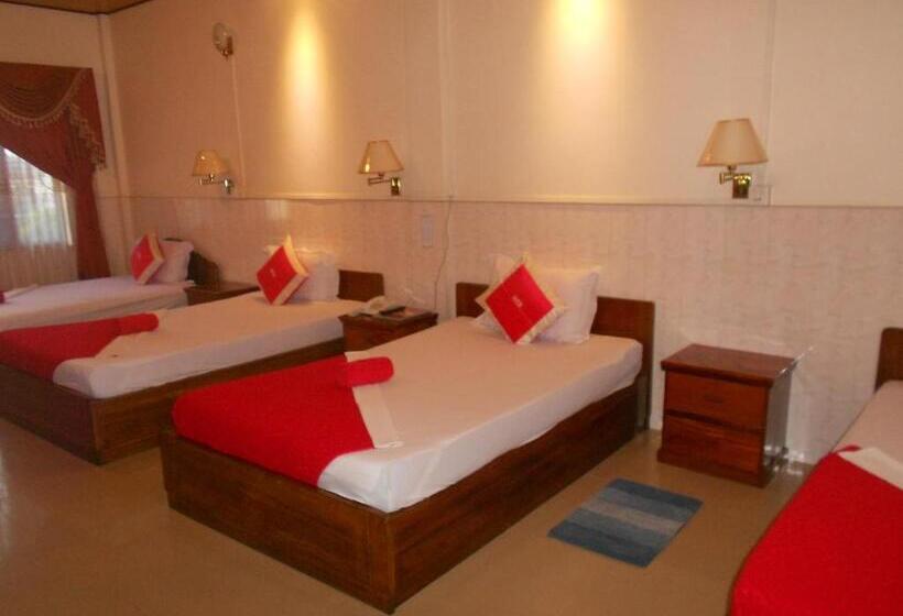 اتاق خانوادگی, Nice Guesthouse