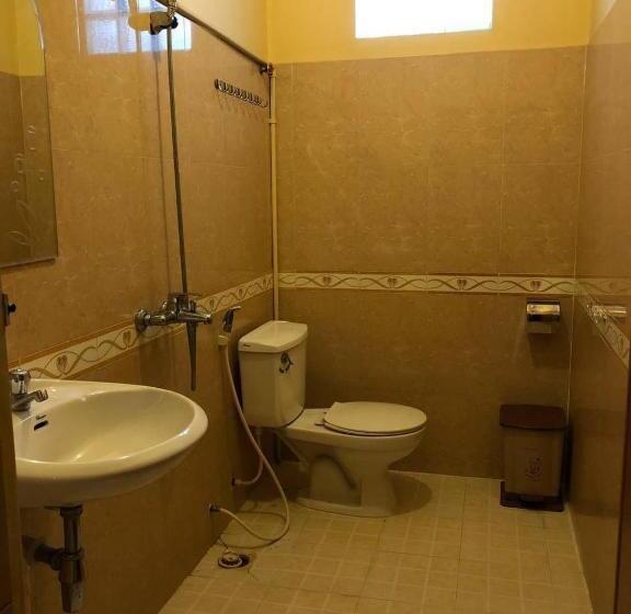 اتاق خانوادگی, Nice Guesthouse