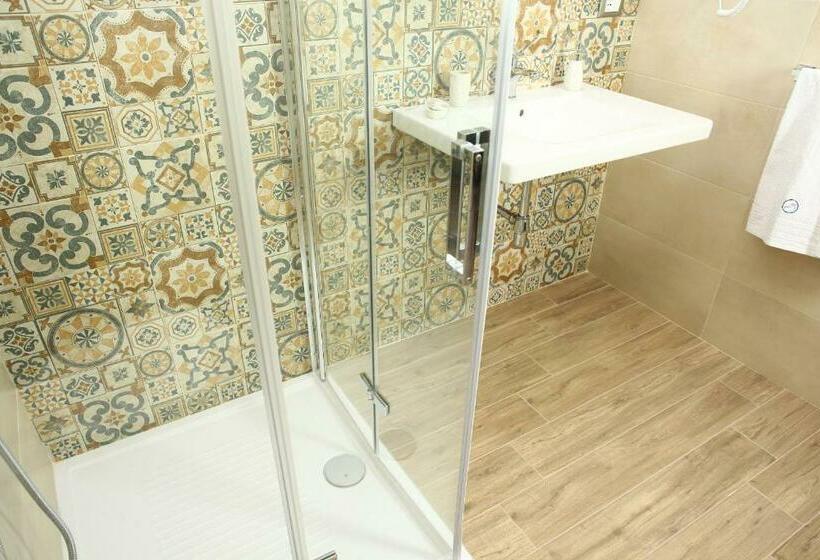 标准间, Ninni E Fede