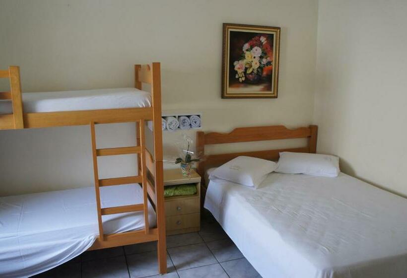 经典四人房间, Pousada Martin Fierro