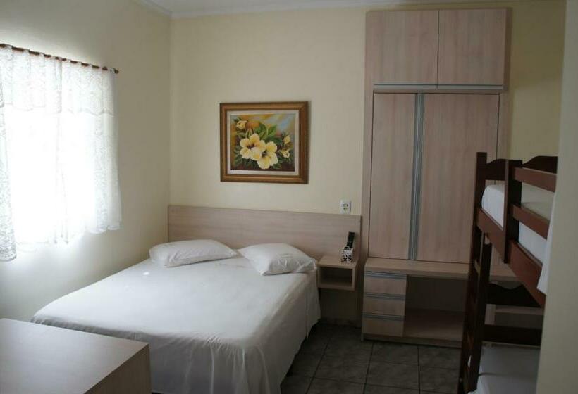 家庭间, Pousada Martin Fierro