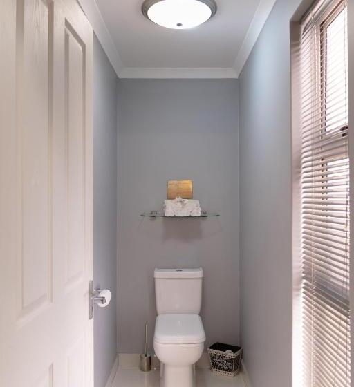 スタンダードルーム, The Falls Guest House