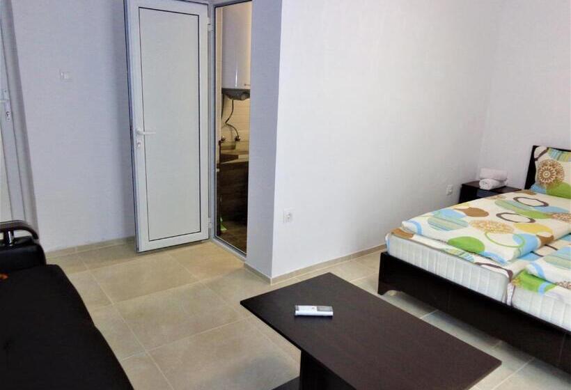اتاق لوکس, Vibo Guesthouse