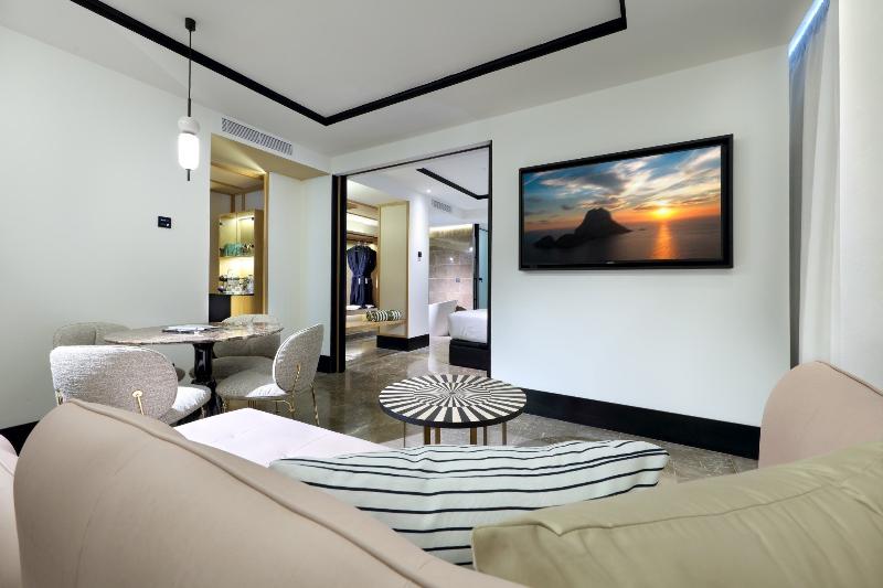 Люкс, Bless Hotel Ibiza