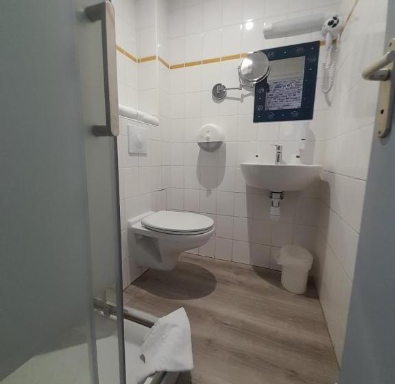 חדר סטנדרט, Au Spatial