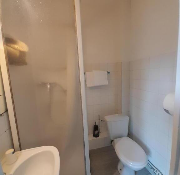 חדר סטנדרט יחיד, Au Spatial