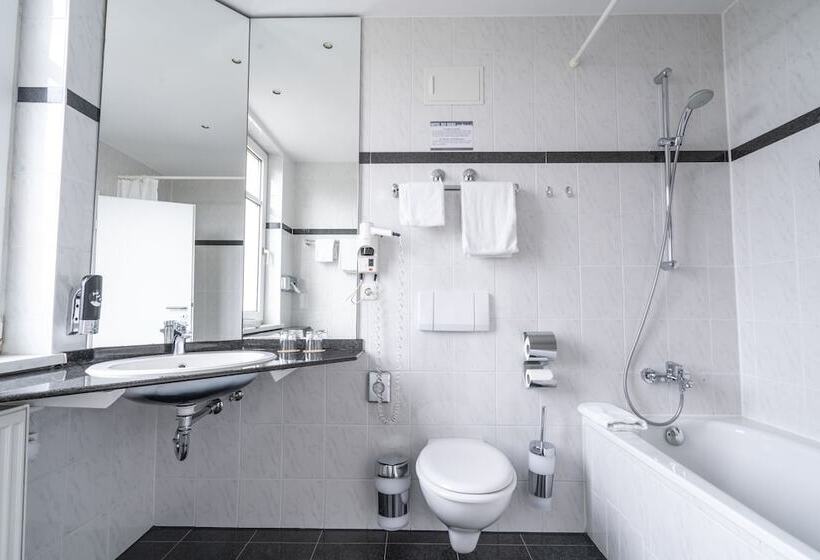 Номер Стандарт, Big Mama Leipzig