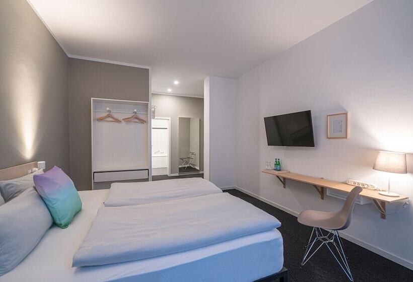 Номер Стандарт, Big Mama Leipzig