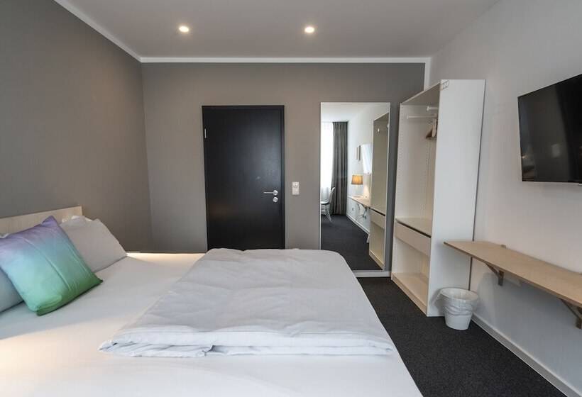 Номер Стандарт, Big Mama Leipzig