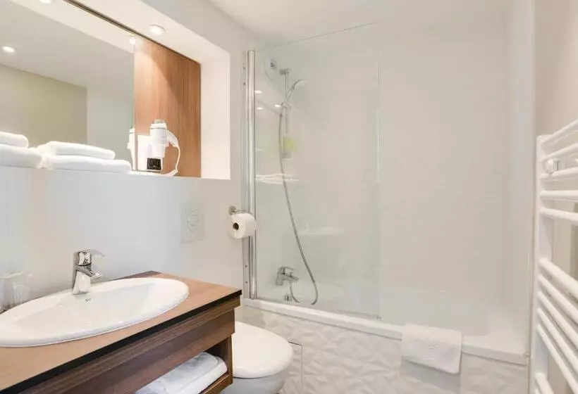 ファミリールーム, Brit Hotel Caen Nord   Mémorial