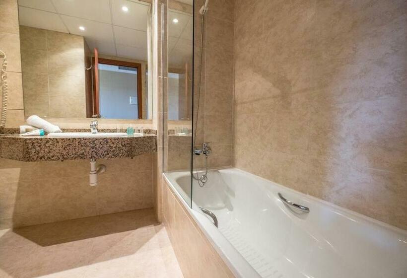 غرفة قياسية مزوَّدة بتراس, California Palace