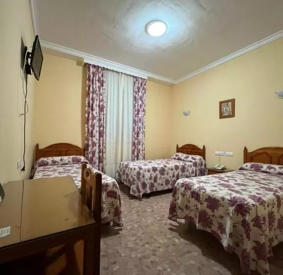 3-Bett-Standardzimmer, Chamizo