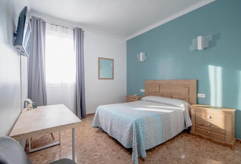 اتاق سوپریور, Chamizo