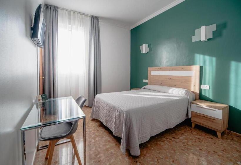 اتاق سوپریور, Chamizo