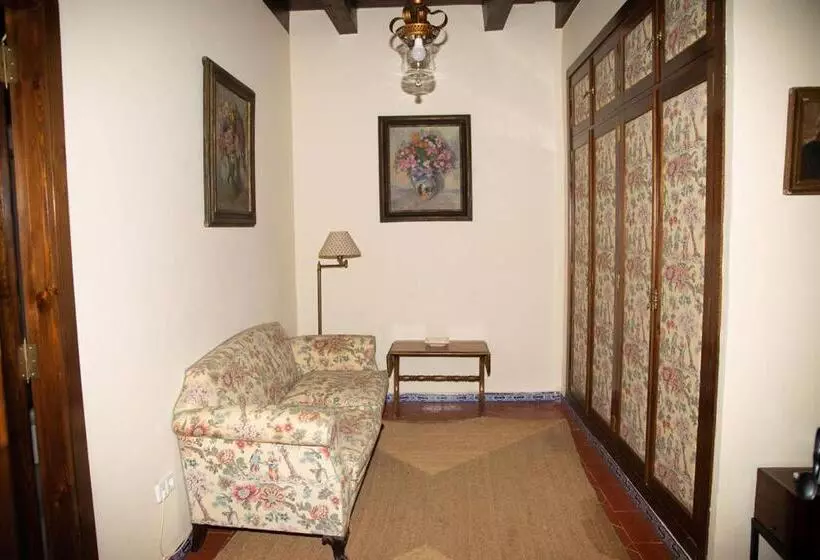 اتاق سوپریور, Cortijo El Esparragal