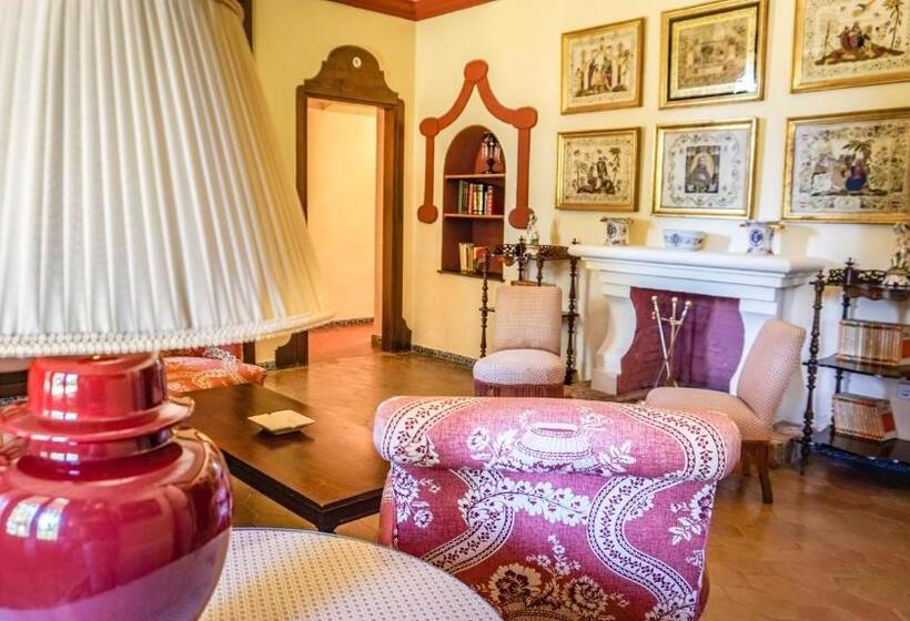 Полулюкс, Cortijo El Esparragal