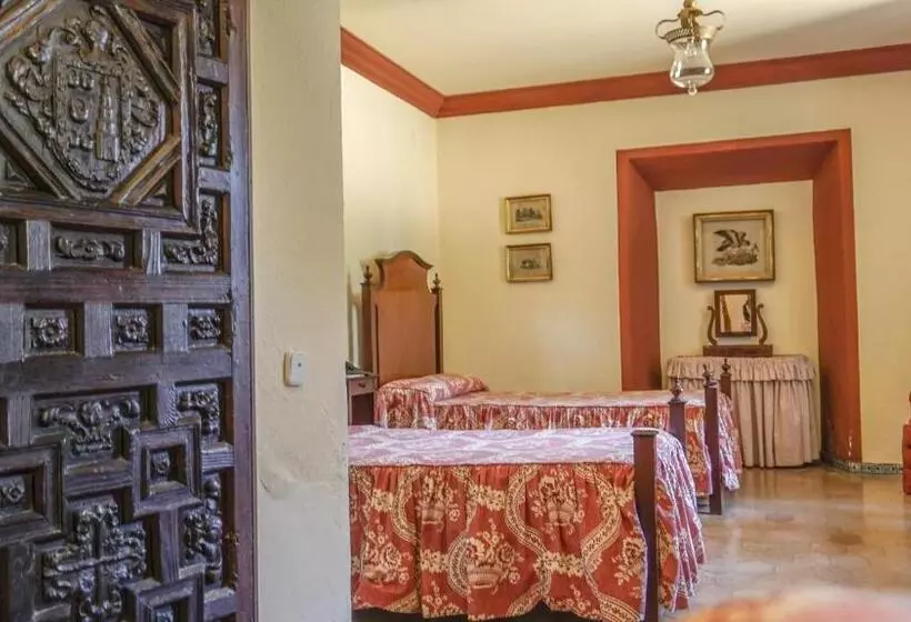 سوییت جونیور, Cortijo El Esparragal