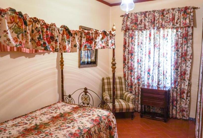 חדר סטנדרט לשלושה, Cortijo El Esparragal